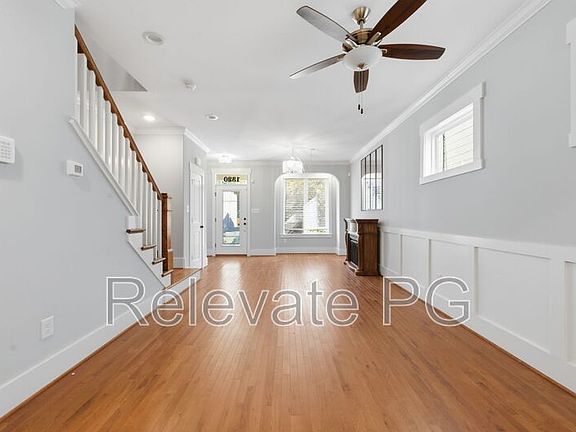 3rd image of 1320 N 32nd St
