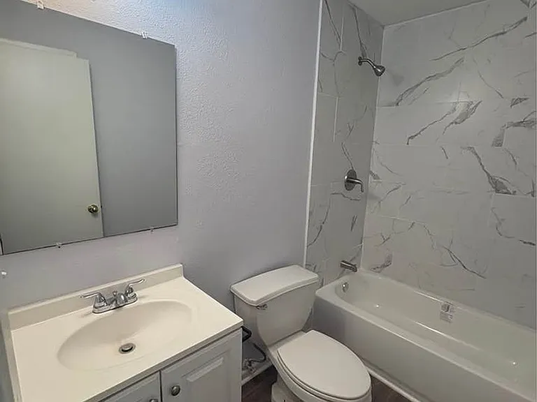 101 Plantation Pl #1 — Photo 11