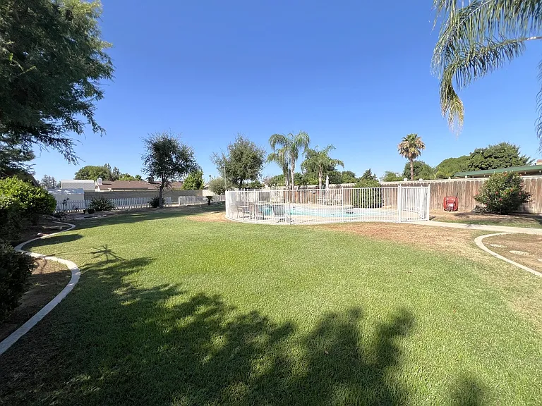 7415 Hooper Ave — Photo 29