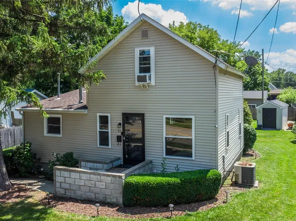 57 N Elm St, Lapeer, MI 48446