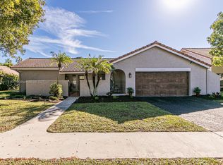 21110 N Escondido Way N, Boca Raton, FL 33433