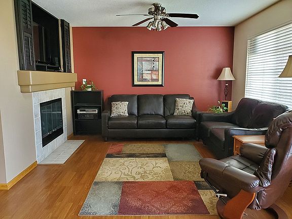 2nd image of 2641 NW Heritage Ave