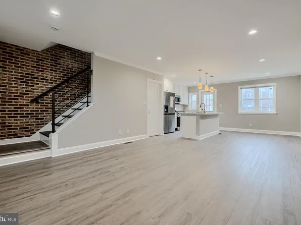 615 Ponca St, Baltimore, MD 21224