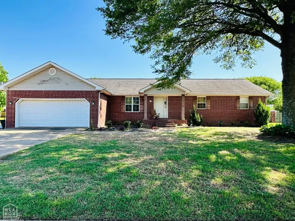 2810 Kimberly St, Newport, AR 72112