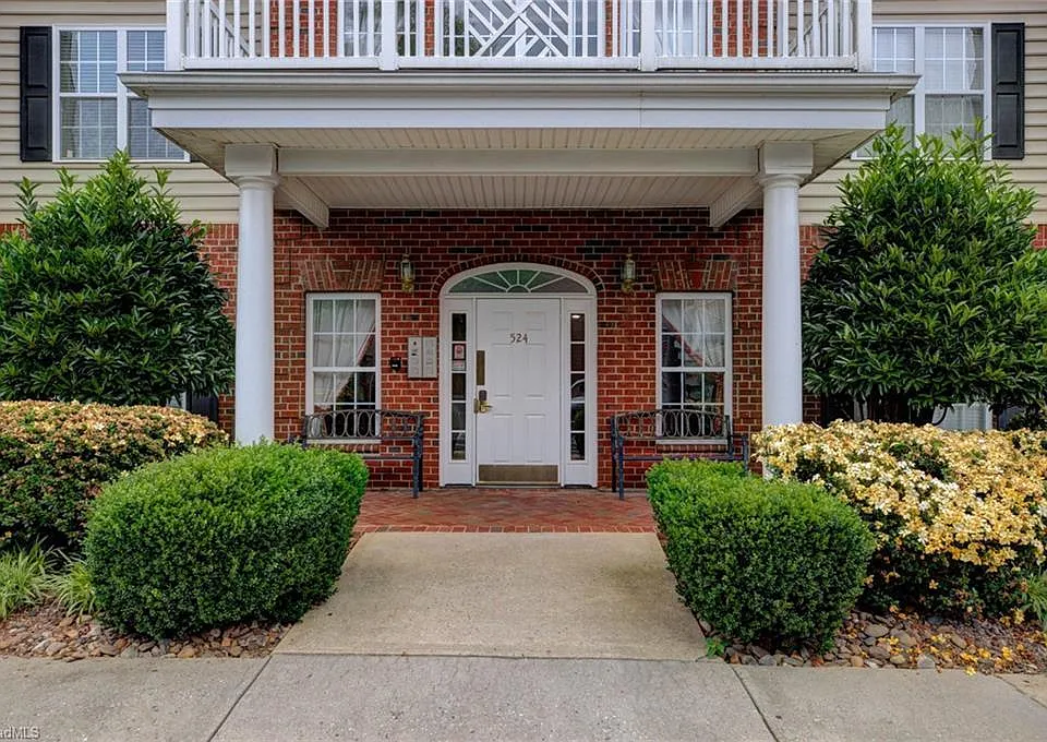524 College Rd