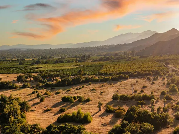 1388 Orange Rd, Ojai, CA 93023