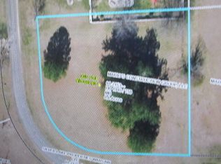 303 Fox Ridge Rd, Warsaw, NC 28398