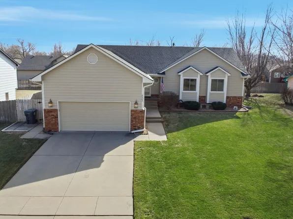 9905 W Westlawn Cir, Wichita, KS 67212
