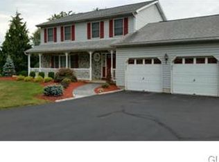 4681 Steuben Rd, Bethlehem, PA 18020