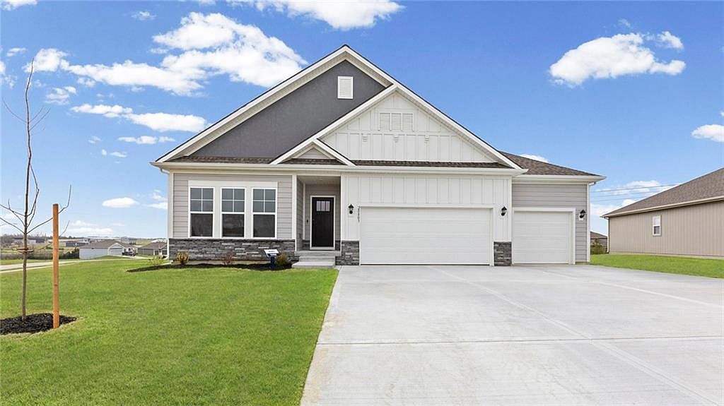 20925 W 188th Ter, Spring Hill, KS 66083 | MLS #2620635 | Zillow