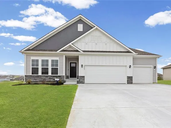 20803 W 188th Ter, Jchimg Spring Hill, KS 66083