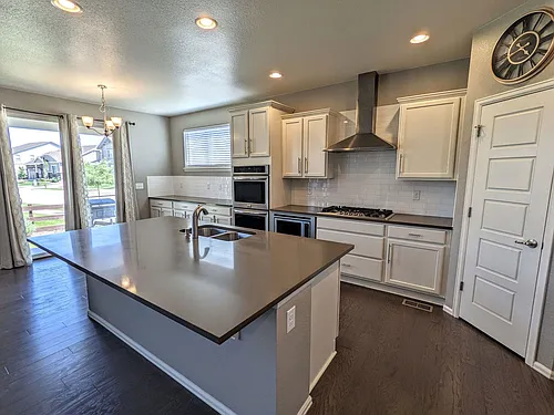 6152 Gannet Dr Photo 1