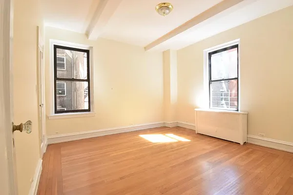 Rented by (Legacy) NY Quality Living Uptown | media 6