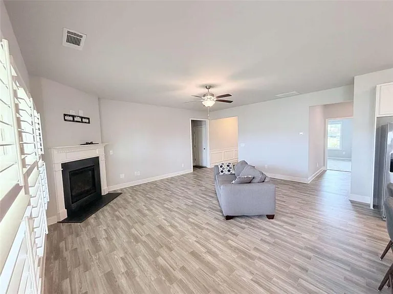 4411 Rockrose Green Way — Photo 4