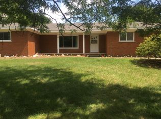 575 Sanders Rd, Oxford, MI 48371