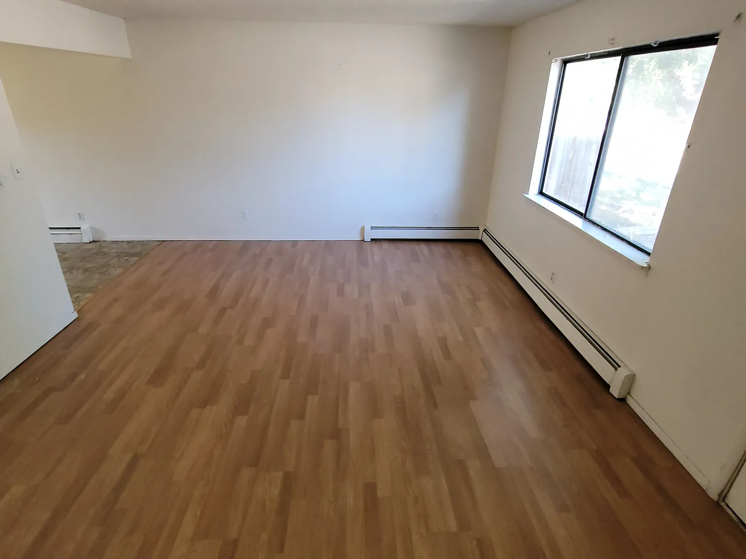 2 bed, 1120 sqft, $1,100 — Photo 3