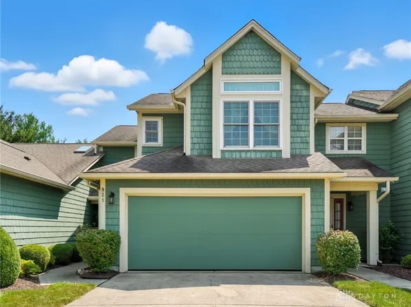 821 Cobblestone Dr, Troy, OH 45373