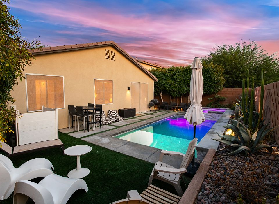 1st image of 48737 Anastacia Ct