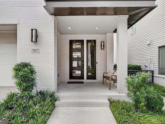 3rd image of 4012 Hazel Nut Ln