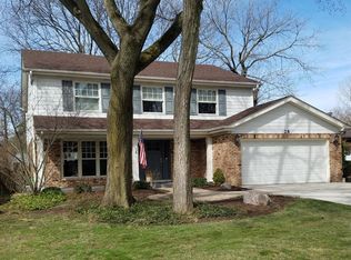 28 Springlake Ave, Hinsdale, IL 60521