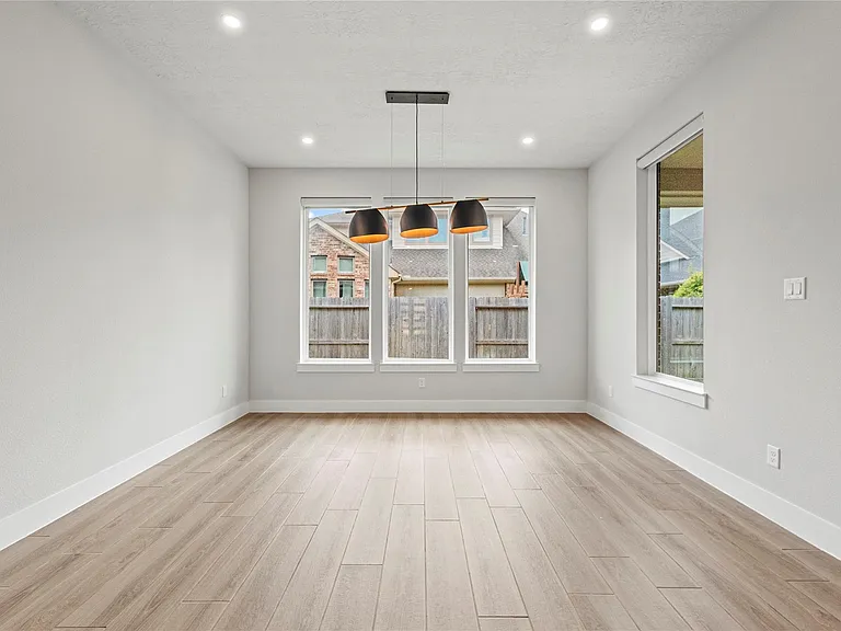 1707 McCrae Hill Ct — Photo 14