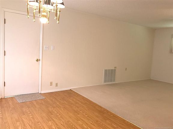 5th image of 1525 Pineywood Dr