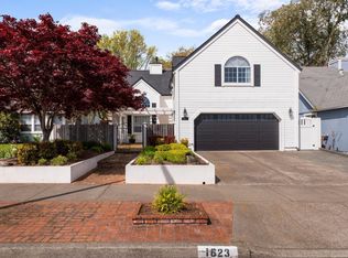 1623 Gamay St, Santa Rosa, CA 95403