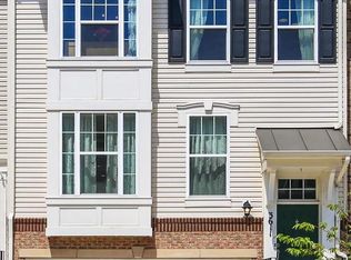 3611 Summer House St, Silver Spring, MD 20906