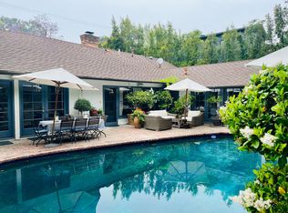 2216 Roscomare Rd, Los Angeles, CA 90077