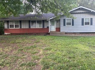 5933 Sterling Ave, Raytown, MO 64133