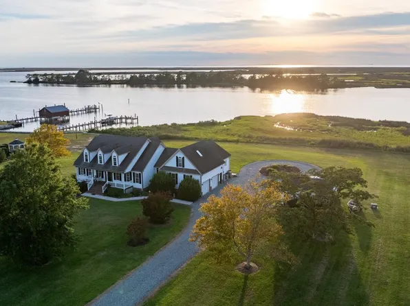 26128 Byrd Rd, Crisfield, MD 21817
