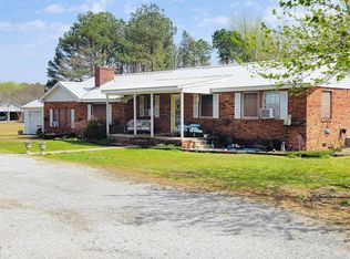 8100 Frankfort Rd, Tuscumbia, AL 35674