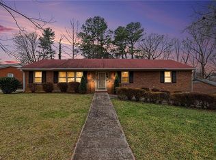 3771 Tangle Ln, Winston Salem, NC 27106