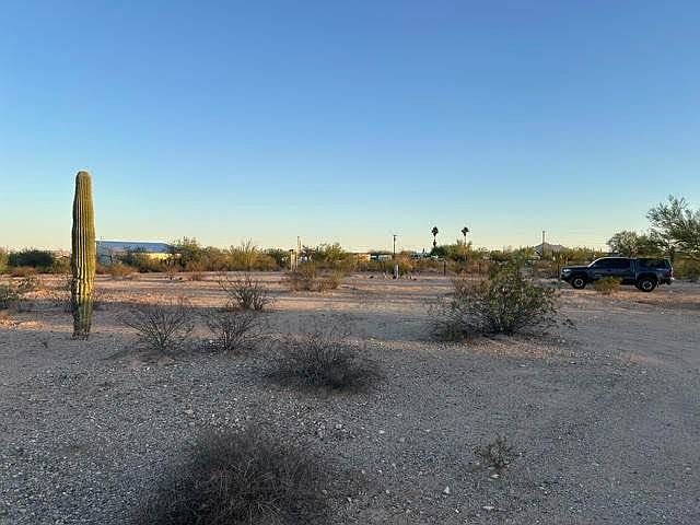 2nd image of 1121 W Walker Rd