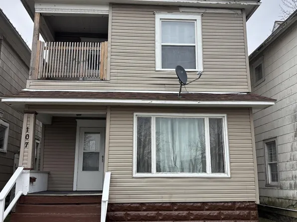 107 Woodbine St, Willard, OH 44890