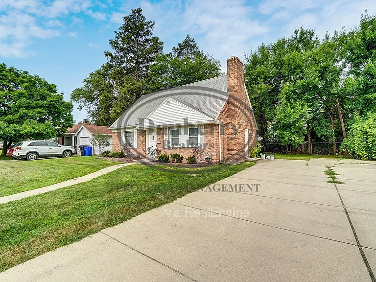 1115 Secor Rd — Photo 43