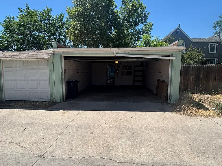 1412 N Valentia St — Photo 18
