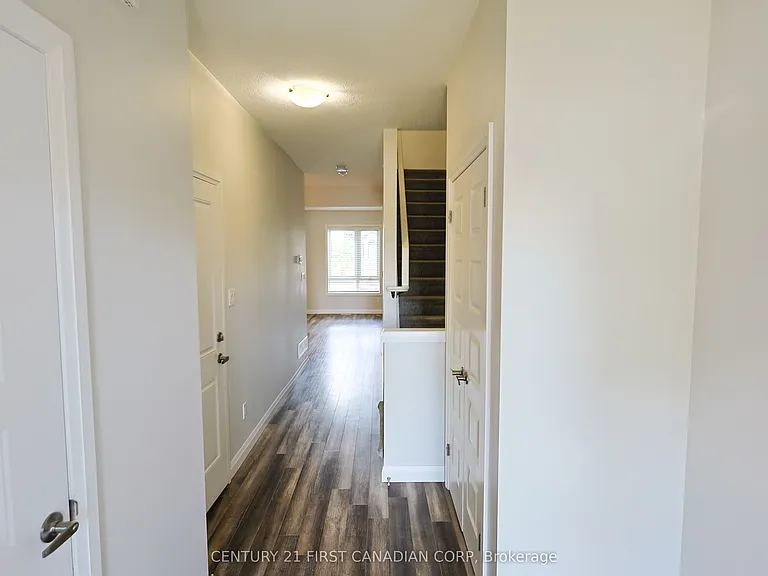 827 Kleinburg Dr E — Photo 31