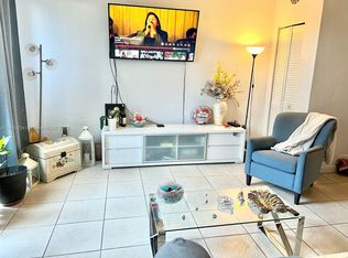 10900 SW 104th St APT 107, Miami, FL 33176