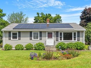 20 Dartmouth St, Fitchburg, MA 01420