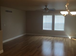 101 Scenic Dr, Goodfield, IL 61742