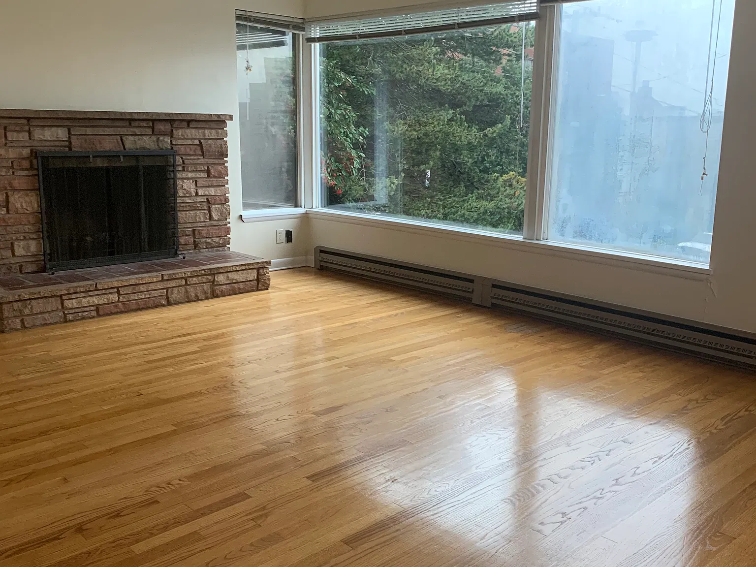 2 bed, 1000 sqft, $2,175 — Photo 1
