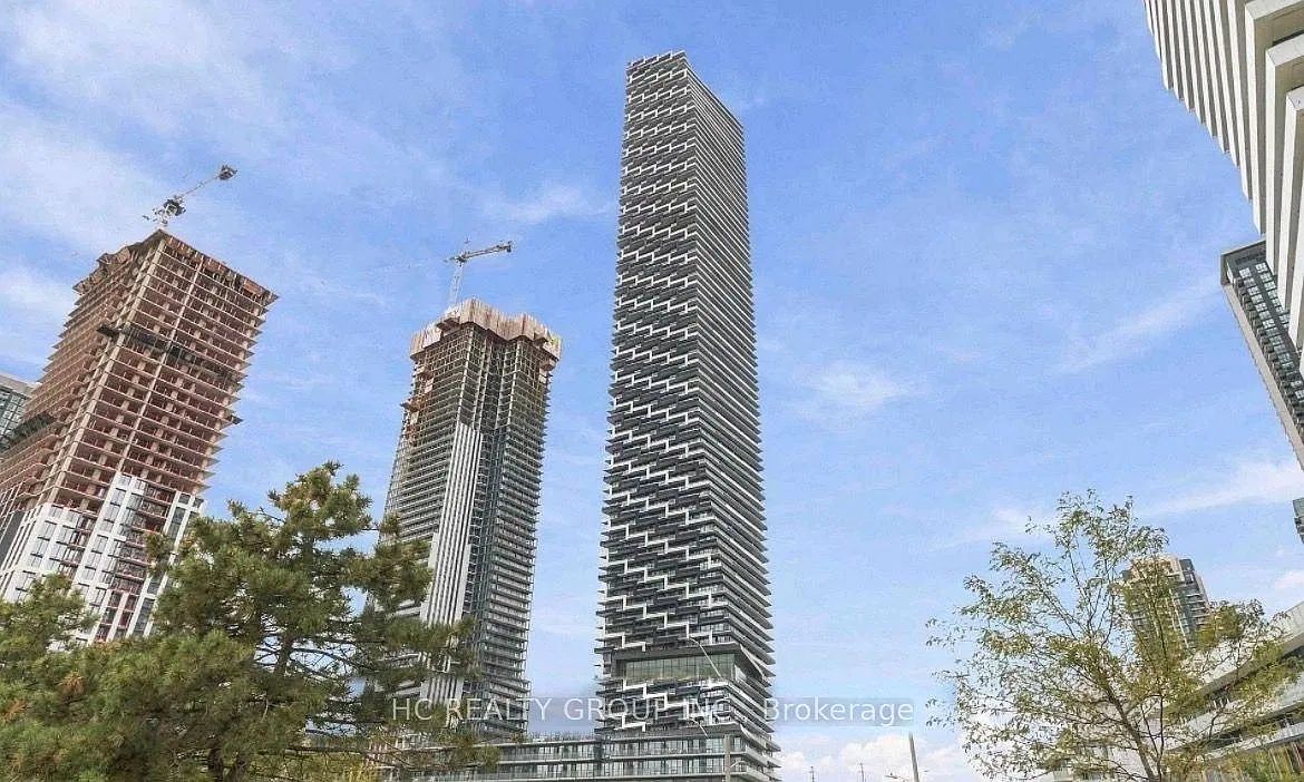 2 bed, $2,550 — Photo 1