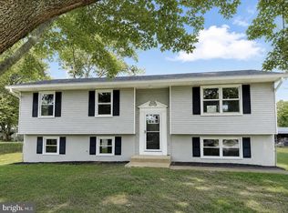 210 Austin Dr, Stafford, VA 22556