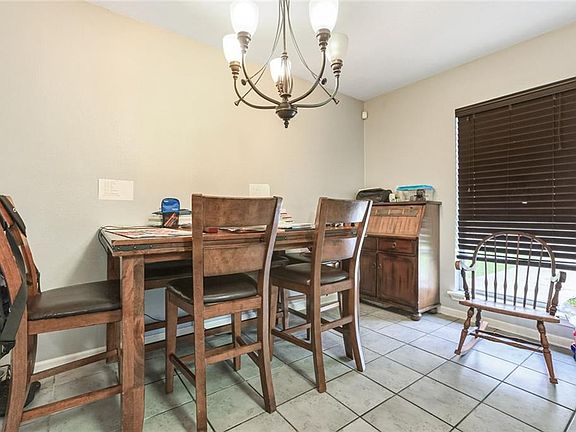 5th image of 3400 Tambour Dr