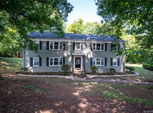 349 Wakefield Dr, Charlotte, NC