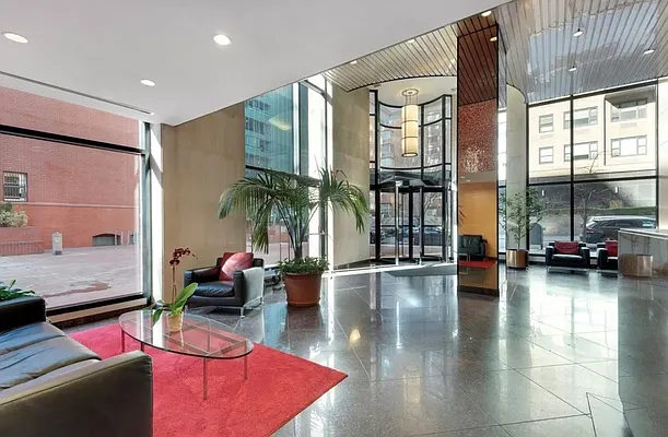 Rented by Royal Operation System | media 23