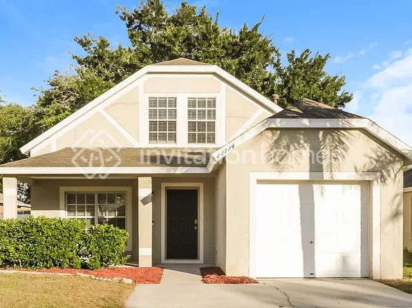 22724 Saint Thomas Cir, Lutz, FL 33549