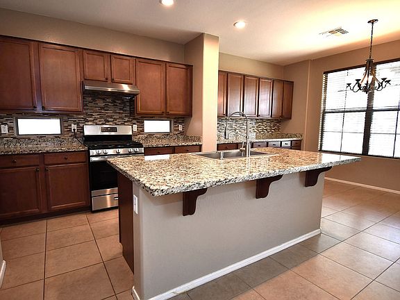 4th image of 4273 N 150th Ave
