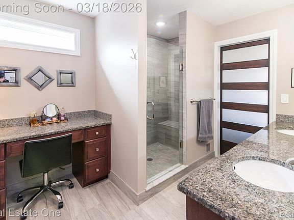 5th image of 707 6th St